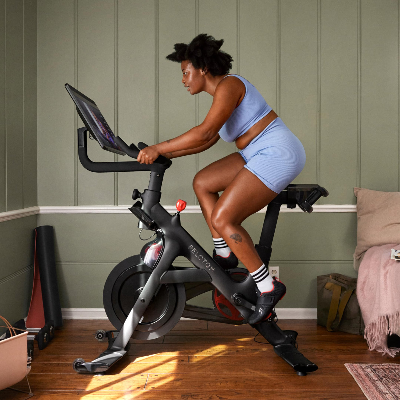 Original Peloton Bike | Indoor Stationary Exercise Bike with Immersive 22" HD Touchscreen (Updated Seat Post) - Dreamchaser Headquarters